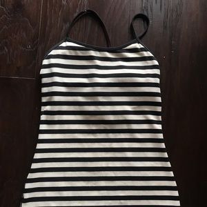black and white lulu lemon tank top